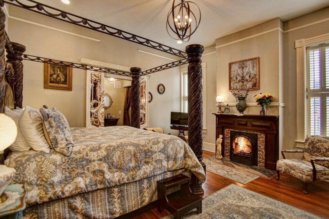 Mcmillan Inn Savannah Extérieur photo