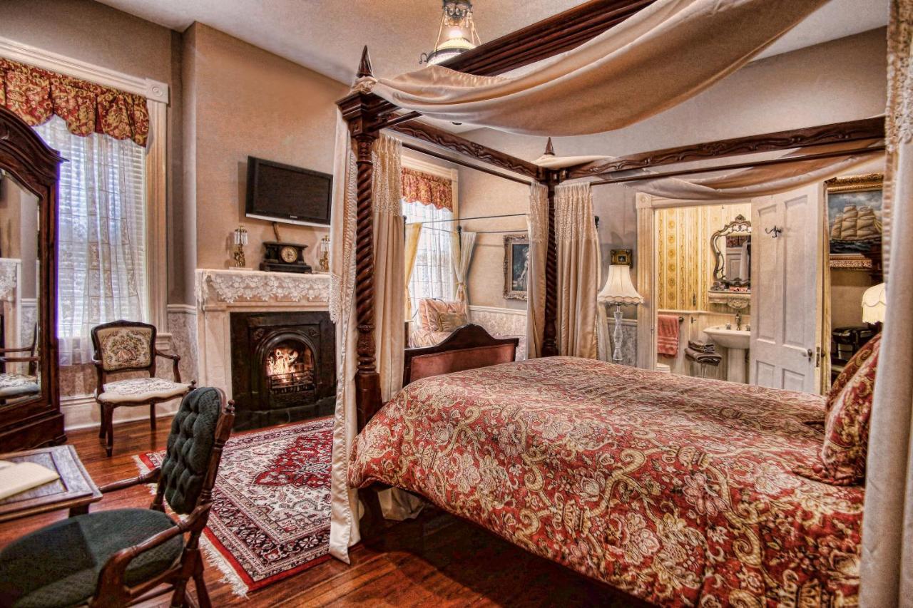 Mcmillan Inn Savannah Extérieur photo