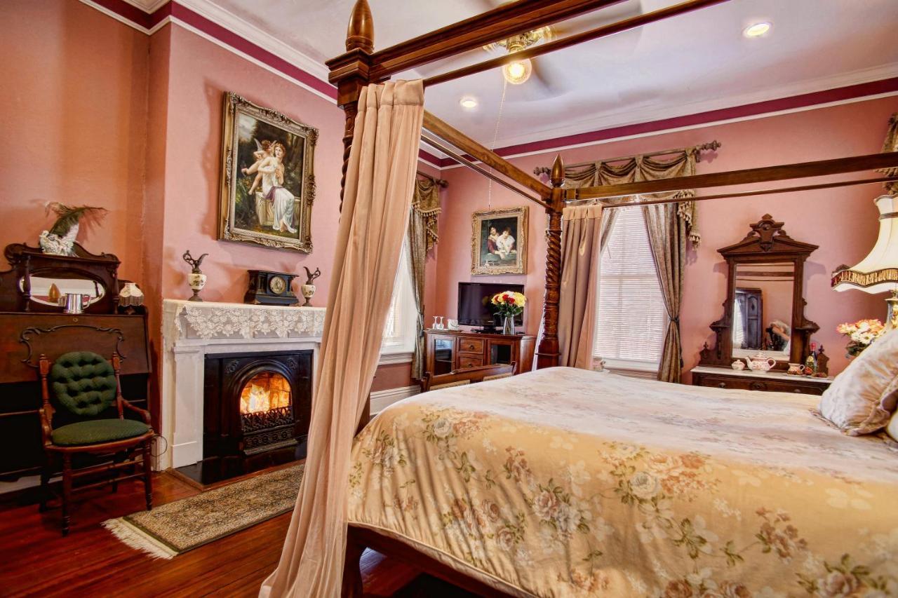 Mcmillan Inn Savannah Extérieur photo