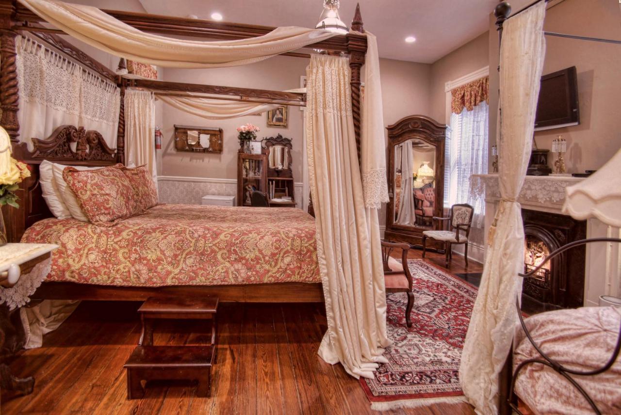 Mcmillan Inn Savannah Extérieur photo