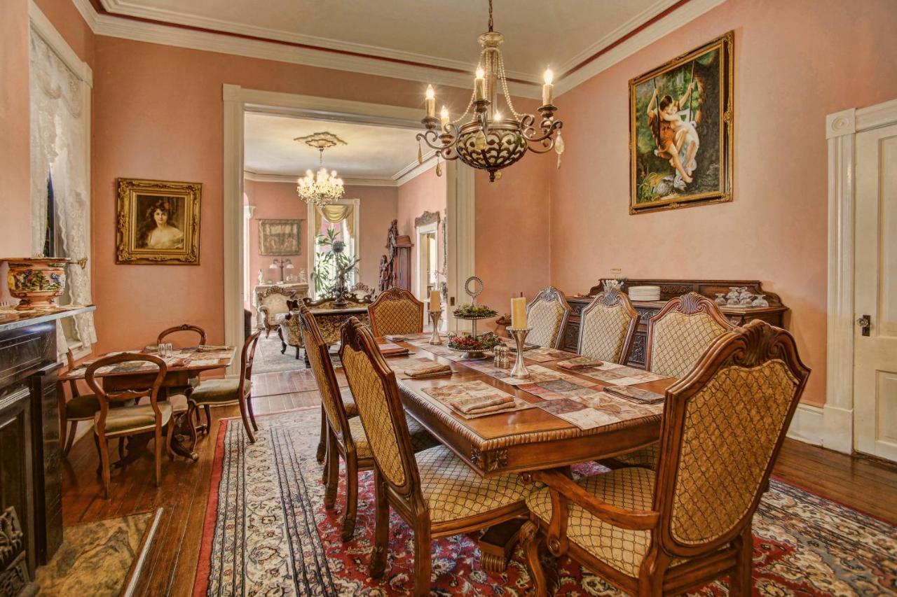 Mcmillan Inn Savannah Extérieur photo
