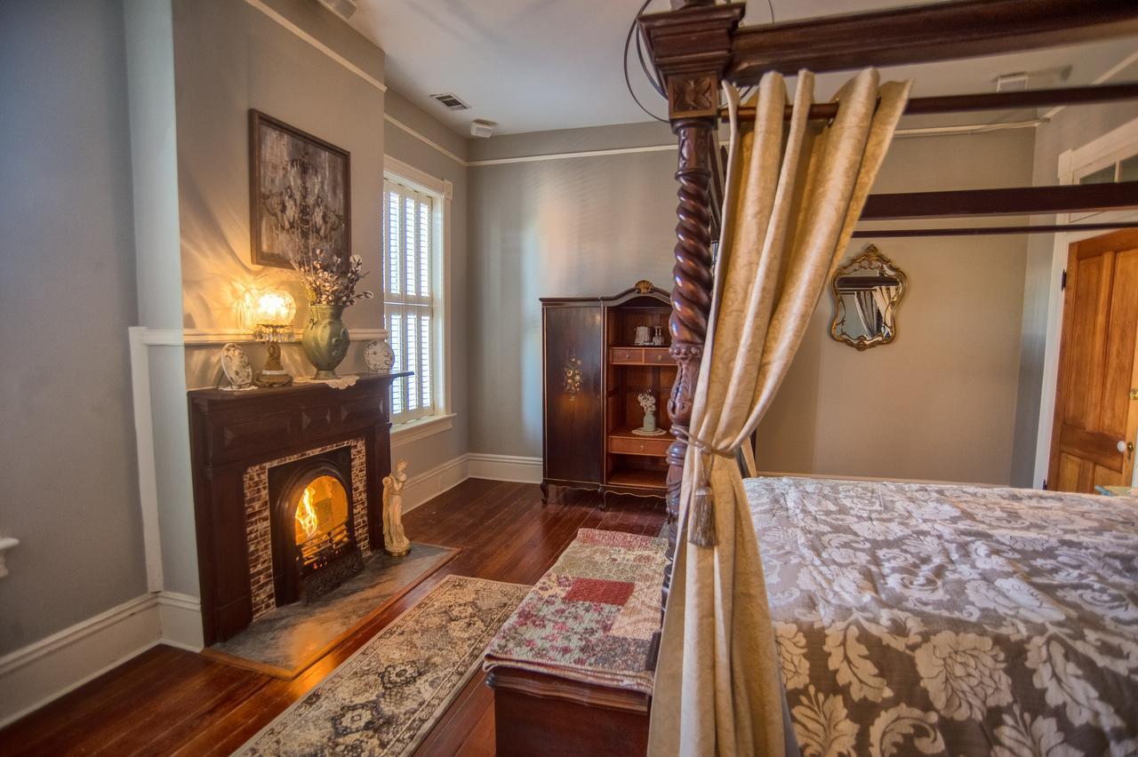 Mcmillan Inn Savannah Extérieur photo